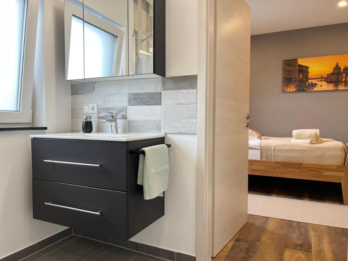 Grosse Wohnung Wellness + Sauna + Netflix Петершаген Екстериор снимка
